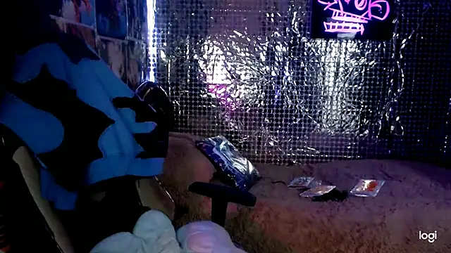 JINX 26 online show from October 10, 1:04 am