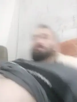 Snapshot of Yaramaz331 chatting on March 18, 7:19 am Yaramaz331 online show from March 18, 7:19 am