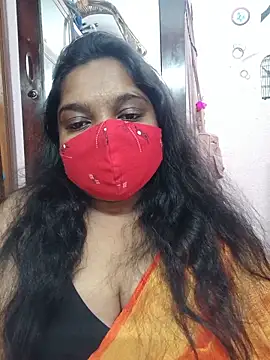 Snapshot of lovely-latha chatting on May 31, 11:17 am lovely-latha online show from May 31, 11:17 am