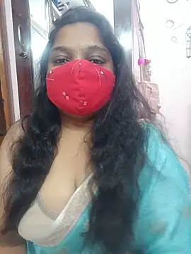 Snapshot of lovely-latha chatting on June 1, 10:39 am lovely-latha online show from June 1, 10:39 am