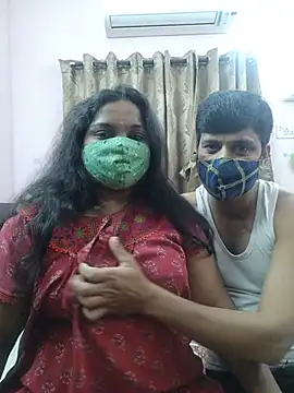 Snapshot of lovely-latha chatting on July 23, 2:48 pm lovely-latha online show from July 23, 2:48 pm