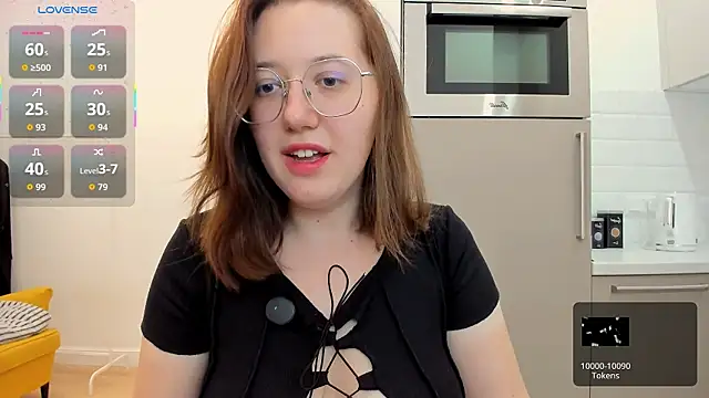 Snapshot of Charmy_Gracy chatting on July 17, 11:06 am Charmy Gracy online show from July 17, 11:06 am