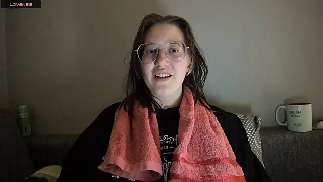 Snapshot of Charmy_Gracy chatting on August 9, 7:08 pm Charmy Gracy online show from August 9, 7:08 pm