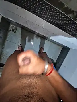 breejs online show from February 26, 2:43 am