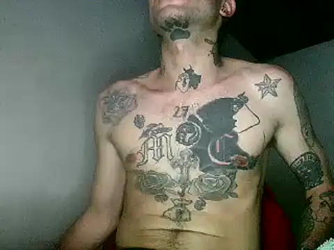 Snapshot of Christian_Stiven1 chatting on April 15, 8:43 am Christian Stiven1 online show from April 15, 8:43 am