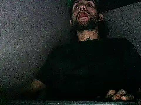 Snapshot of Christian_Stiven1 chatting on May 10, 11:59 am Christian Stiven1 online show from May 10, 11:59 am