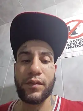 Snapshot of Christian_Stiven1 chatting on May 26, 8:43 am Christian Stiven1 online show from May 26, 8:43 am