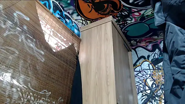 Snapshot of Justin_Frank chatting on December 15, 6:56 pm Justin Frank online show from December 15, 6:56 pm