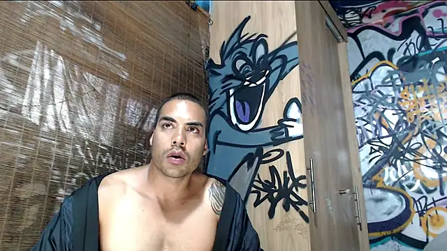 Justin Frank online show from January 15, 8:34 pm