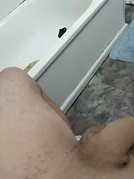 Snapshot of robvegas274 chatting on September 13, 6:08 pm robvegas274 online show from September 13, 6:08 pm