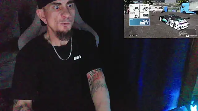 Snapshot of robvegas274 chatting on September 16, 2:29 pm robvegas274 online show from September 16, 2:29 pm