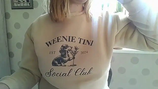 LiquidLeonie online show from March 16, 7:01 am