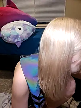 Snapshot of AmethystFoxx chatting on November 25, 10:43 pm AmethystFoxx online show from November 25, 10:43 pm