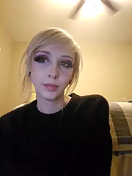 Snapshot of AmethystFoxx chatting on December 1, 11:21 pm AmethystFoxx online show from December 1, 11:21 pm