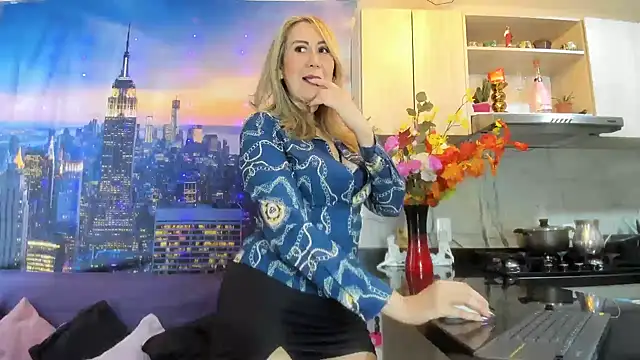 ashleymilf 1 online show from January 19, 2:43 pm