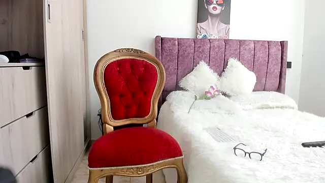 Snapshot of ashleymilf_1 chatting on June 1, 3:47 pm ashleymilf 1 online show from June 1, 3:47 pm