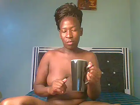 blackcuteebony online show from November 26, 5:08 am