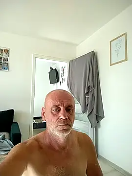 Snapshot of wilkalfa chatting on June 4, 6:08 am wilkalfa online show from June 4, 6:08 am