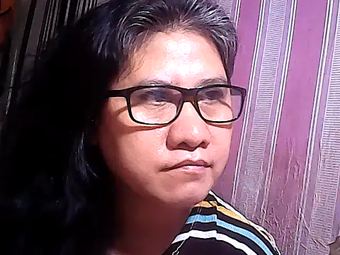 sweetsosie18 online show from November 19, 4:12 am