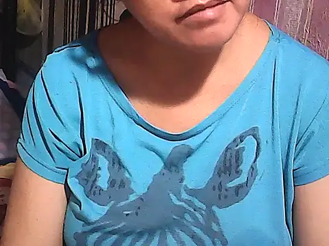 sweetsosie18 online show from November 20, 5:51 am