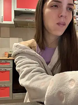 Snapshot of SeducingYoghourt chatting on February 8, 4:10 pm SeducingYoghourt online show from February 8, 4:10 pm