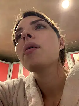 Snapshot of SeducingYoghourt chatting on February 19, 4:58 pm SeducingYoghourt online show from February 19, 4:58 pm