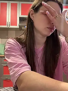 SeducingYoghourt online show from April 27, 4:05 pm