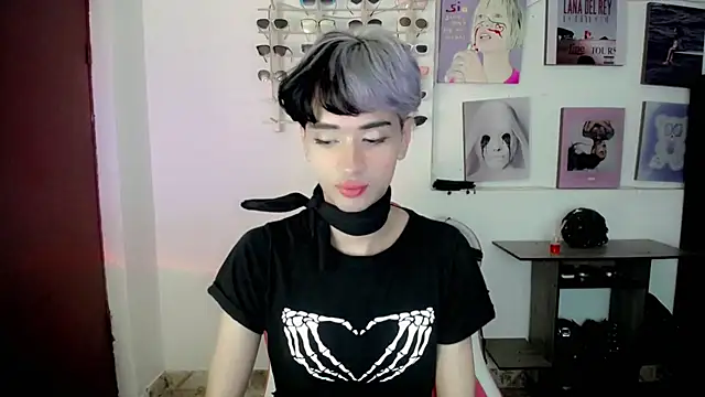 Snapshot of Sweet_Jack1 chatting on February 3, 9:18 pm Sweet Jack1 online show from February 3, 9:18 pm