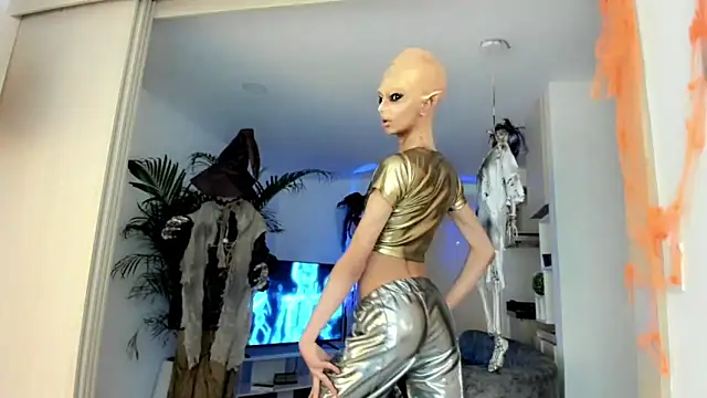 Snapshot of Sweet_Jack1 chatting on October 31, 5:25 pm Sweet Jack1 online show from October 31, 5:25 pm