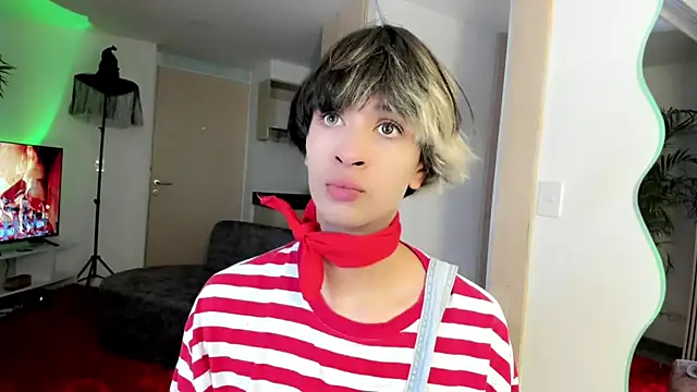 Snapshot of Sweet_Jack1 chatting on November 8, 3:01 pm Sweet Jack1 online show from November 8, 3:01 pm