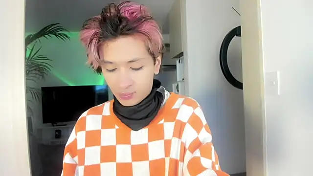 Snapshot of Sweet_Jack1 chatting on November 18, 1:15 pm Sweet Jack1 online show from November 18, 1:15 pm