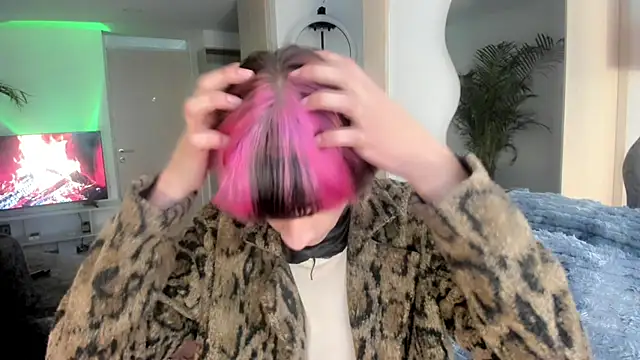 Snapshot of Sweet_Jack1 chatting on December 3, 2:04 pm Sweet Jack1 online show from December 3, 2:04 pm