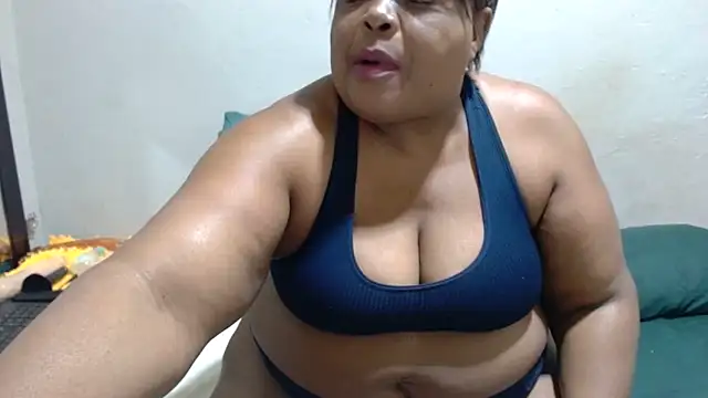 MatureBootyBabe4Uxx online show from April 27, 1:09 pm