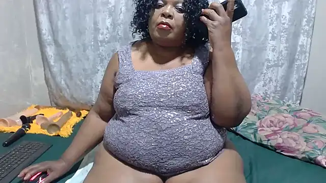 MatureBootyBabe4Uxx online show from June 14, 3:08 am