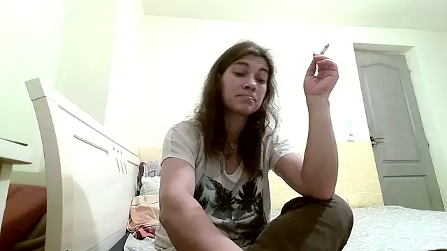 Snapshot of MercyLove chatting on December 21, 11:22 am MercyLove online show from December 21, 11:22 am