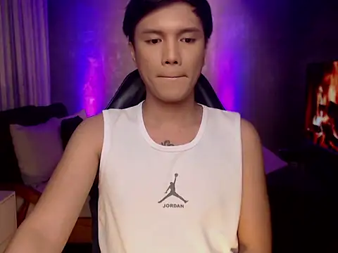 xjakolitox online show from December 16, 1:38 pm