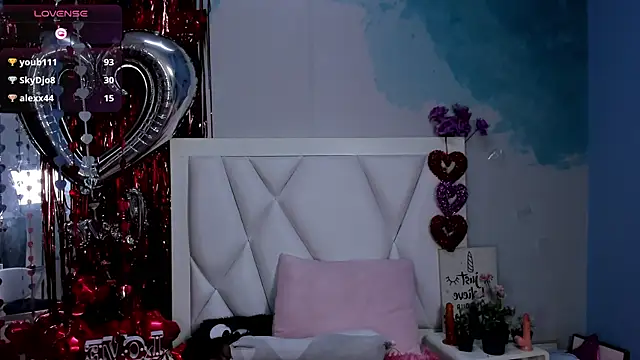 Snapshot of katalina_garcia chatting on March 7, 2:57 am katalina garcia online show from March 7, 2:57 am