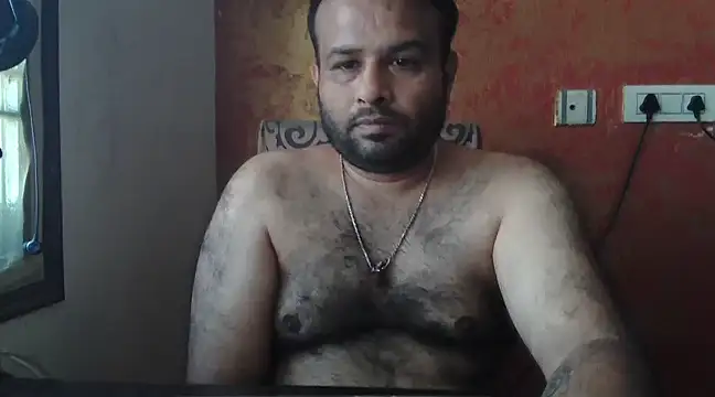 Snapshot of sura11311 chatting on February 15, 4:58 am sura11311 online show from February 15, 4:58 am