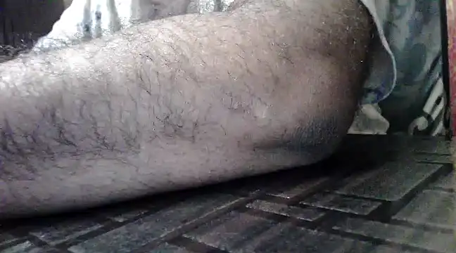 Snapshot of sura11311 chatting on February 15, 1:49 pm sura11311 online show from February 15, 1:49 pm