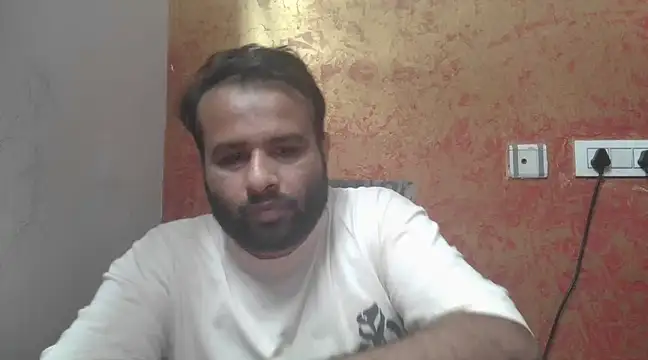 Snapshot of sura11311 chatting on February 27, 6:31 pm sura11311 online show from February 27, 6:31 pm