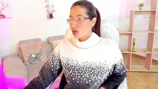 Antonnella 3 online show from March 16, 6:23 pm