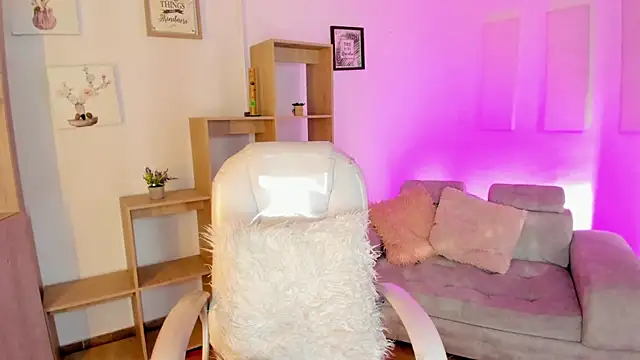 Antonnella 3 online show from September 14, 12:26 pm