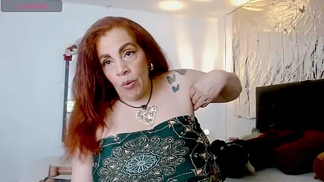 Snapshot of mussa_hott chatting on June 4, 9:10 pm mussa hott online show from June 4, 9:10 pm