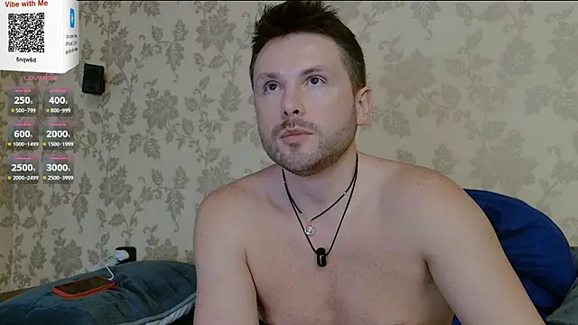 Snapshot of MartinBrandon chatting on July 17, 8:14 pm MartinBrandon online show from July 17, 8:14 pm