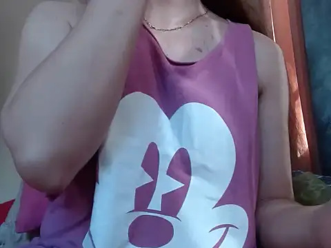 Snapshot of venusgoddess19 chatting on June 2, 12:34 am venusgoddess19 online show from June 2, 12:34 am