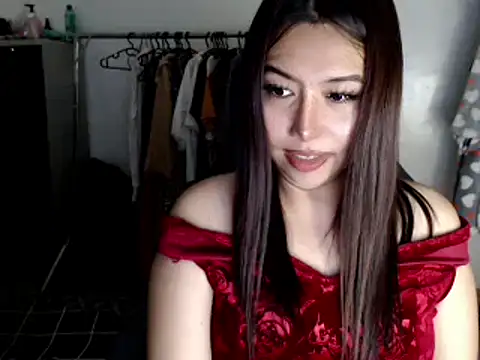 urqueendominant online show from February 18, 4:37 am