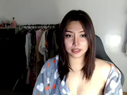 urqueendominant online show from March 12, 3:35 am