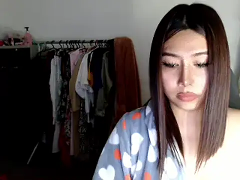 urqueendominant online show from March 12, 6:40 am