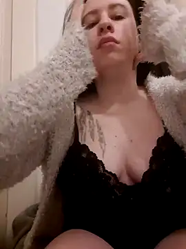 Tinka-Bella-Privat online show from April 29, 4:05 am