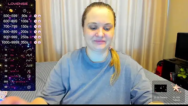 Snapshot of AlanaBrox chatting on February 16, 5:59 am AlanaBrox online show from February 16, 5:59 am